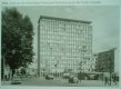 1955, Blick über den Kirchplatz auf den Neubau der Provinzial-Versicherung